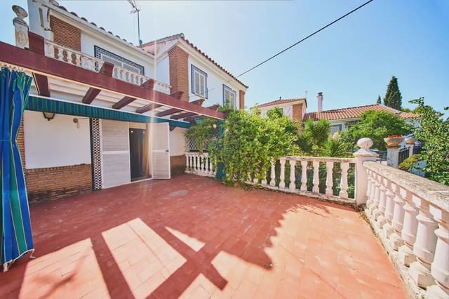 Villa/Maison à vendre à Otura avec piscine - 560 000 € (Ref: 9836881)