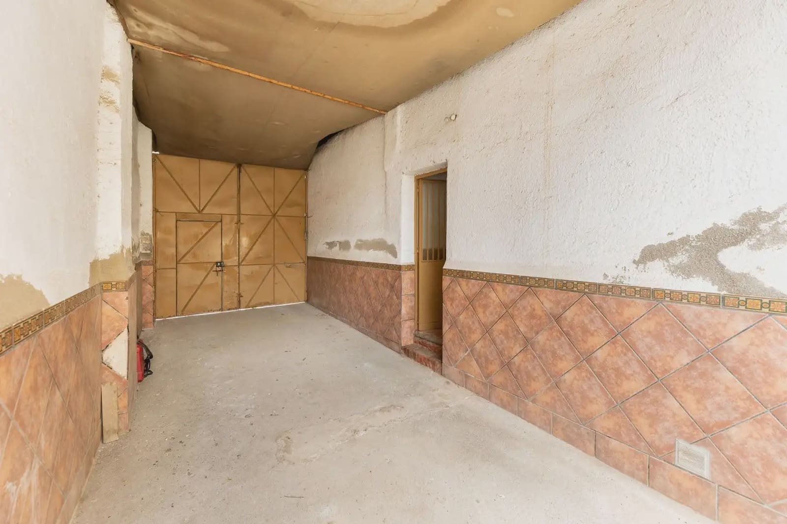 Building Plot for sale in Churriana de la Vega - € 240,000 (Ref: 9836882)