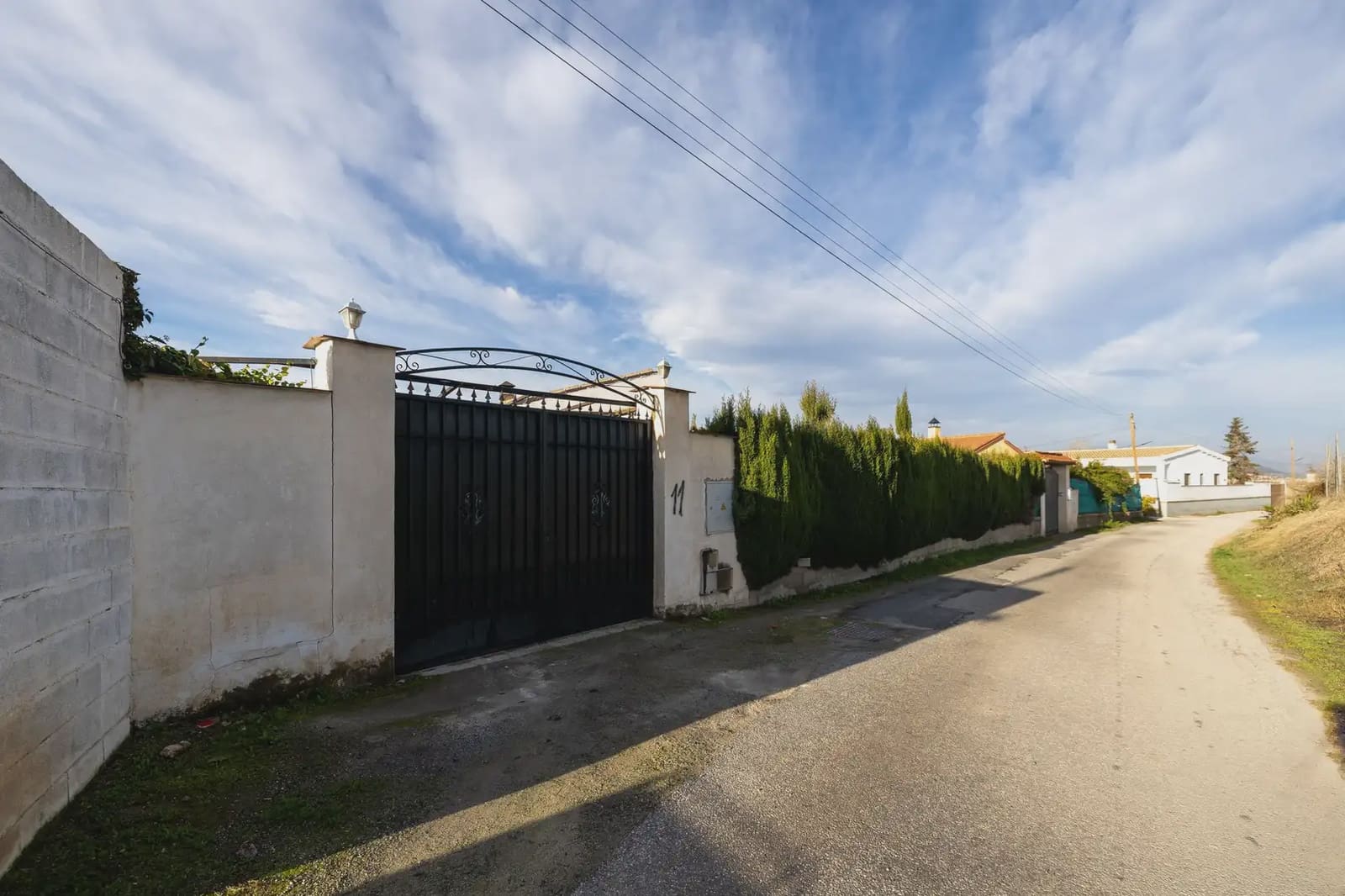 Finca/Casa Rural en Maracena en venta con piscina - 195.000 € (Ref: 9836883)