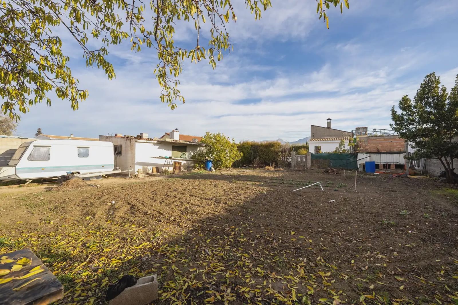 Finca/Casa Rural en Maracena en venta con piscina - 195.000 € (Ref: 9836883)