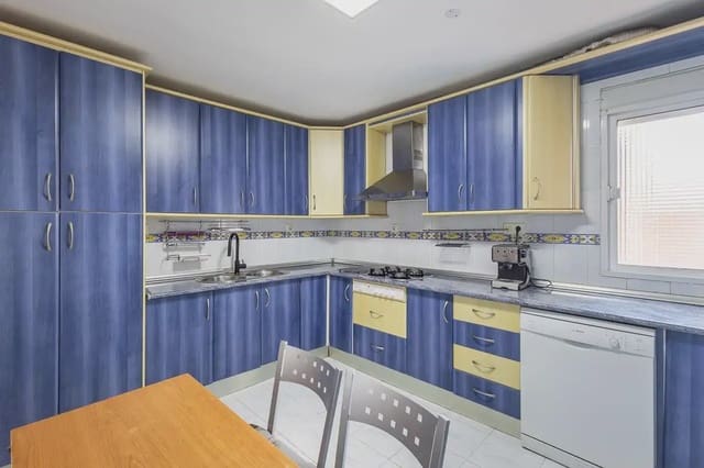 3 chambre Appartement à vendre à Huétor Vega avec garage - 179 500 € (Ref: 9836888)