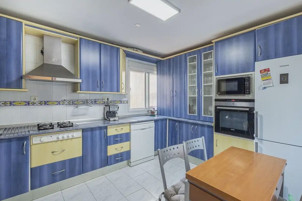 Lejlighed til salg i Huetor Vega med garage - € 179.500 (Ref: 9836888)
