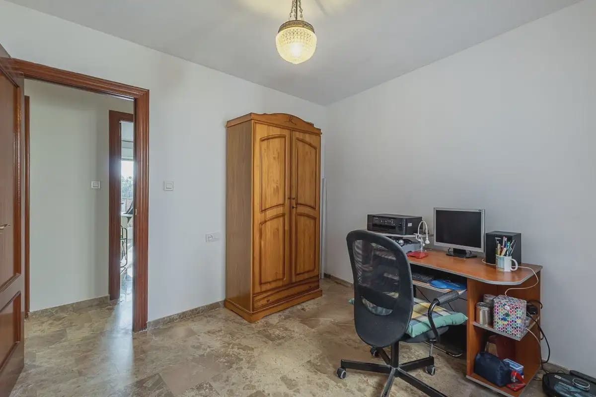 Lejlighed til salg i Huetor Vega med garage - € 179.500 (Ref: 9836888)