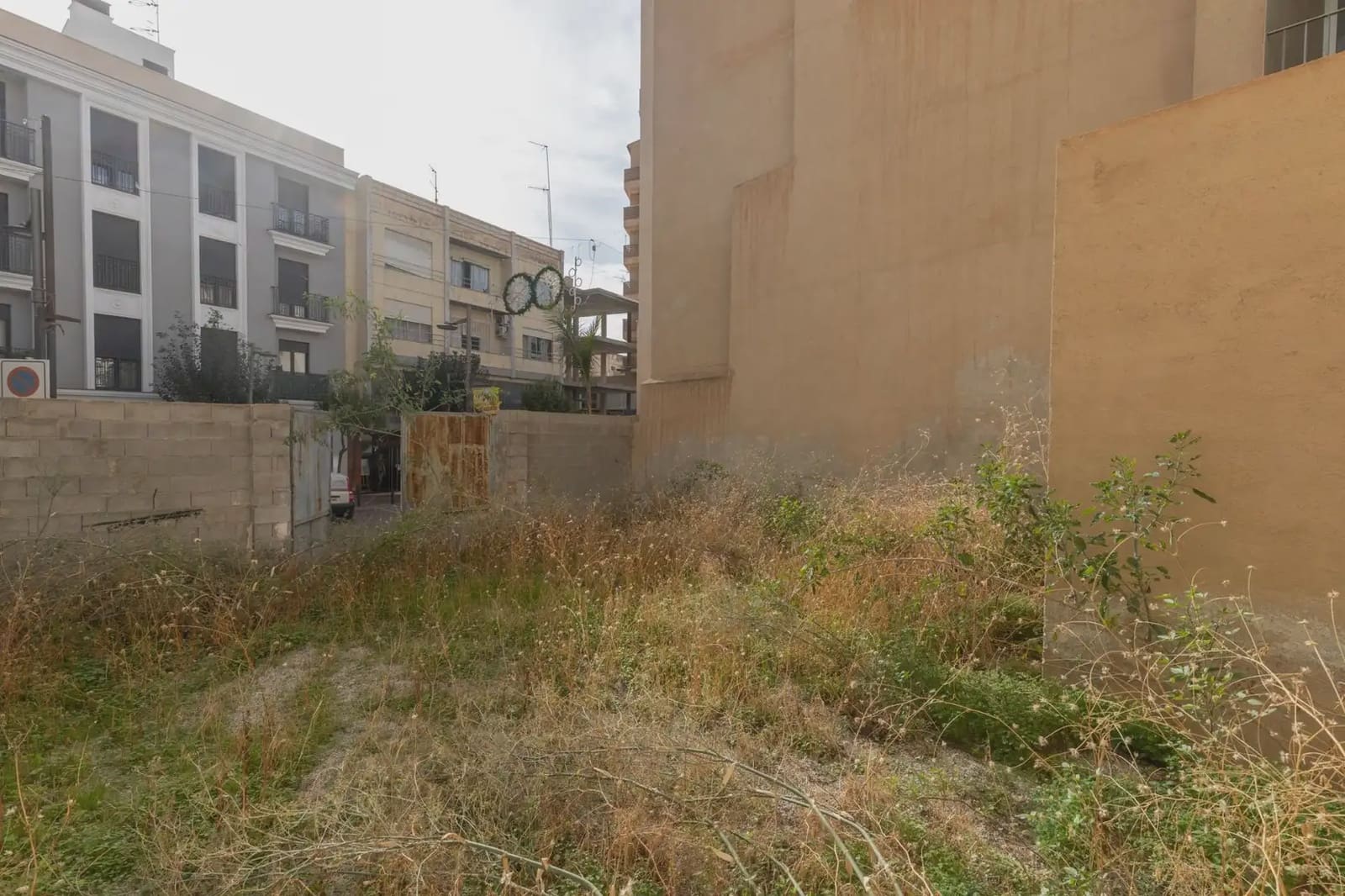 Building Plot for sale in Motril - € 220,000 (Ref: 9836889)