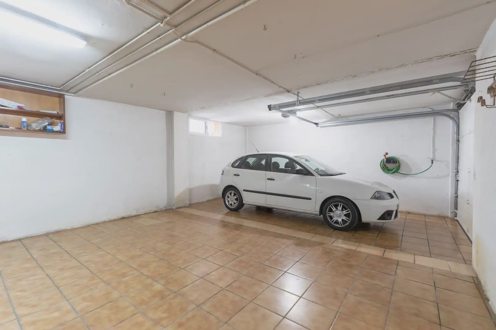 Terraced Villa for sale in Cajar with garage - € 329,000 (Ref: 9836892)