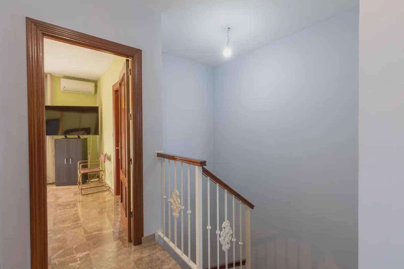 Terraced Villa for sale in Cajar with garage - € 329,000 (Ref: 9836892)