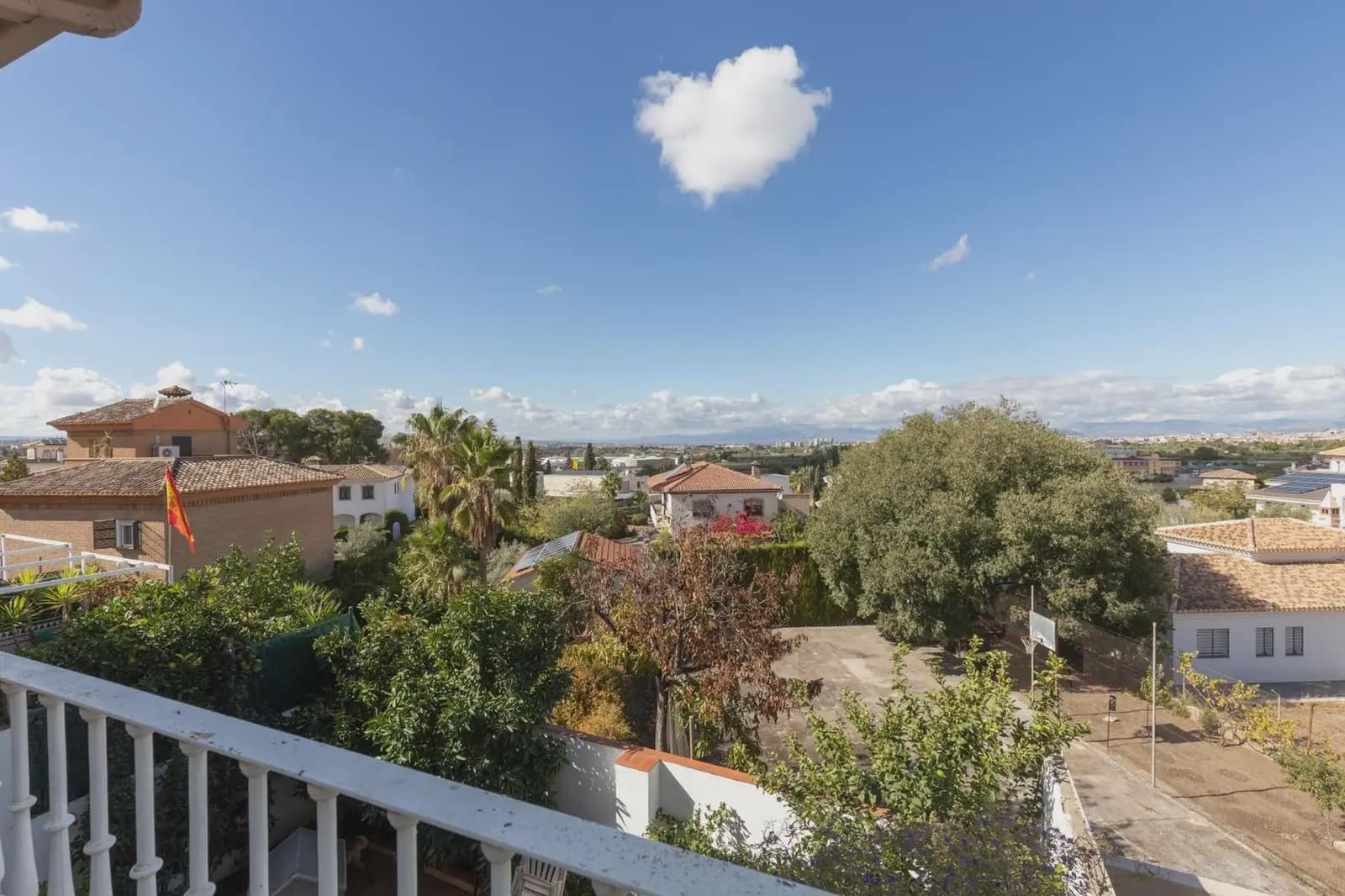 Terraced Villa for sale in Cajar with garage - € 329,000 (Ref: 9836892)