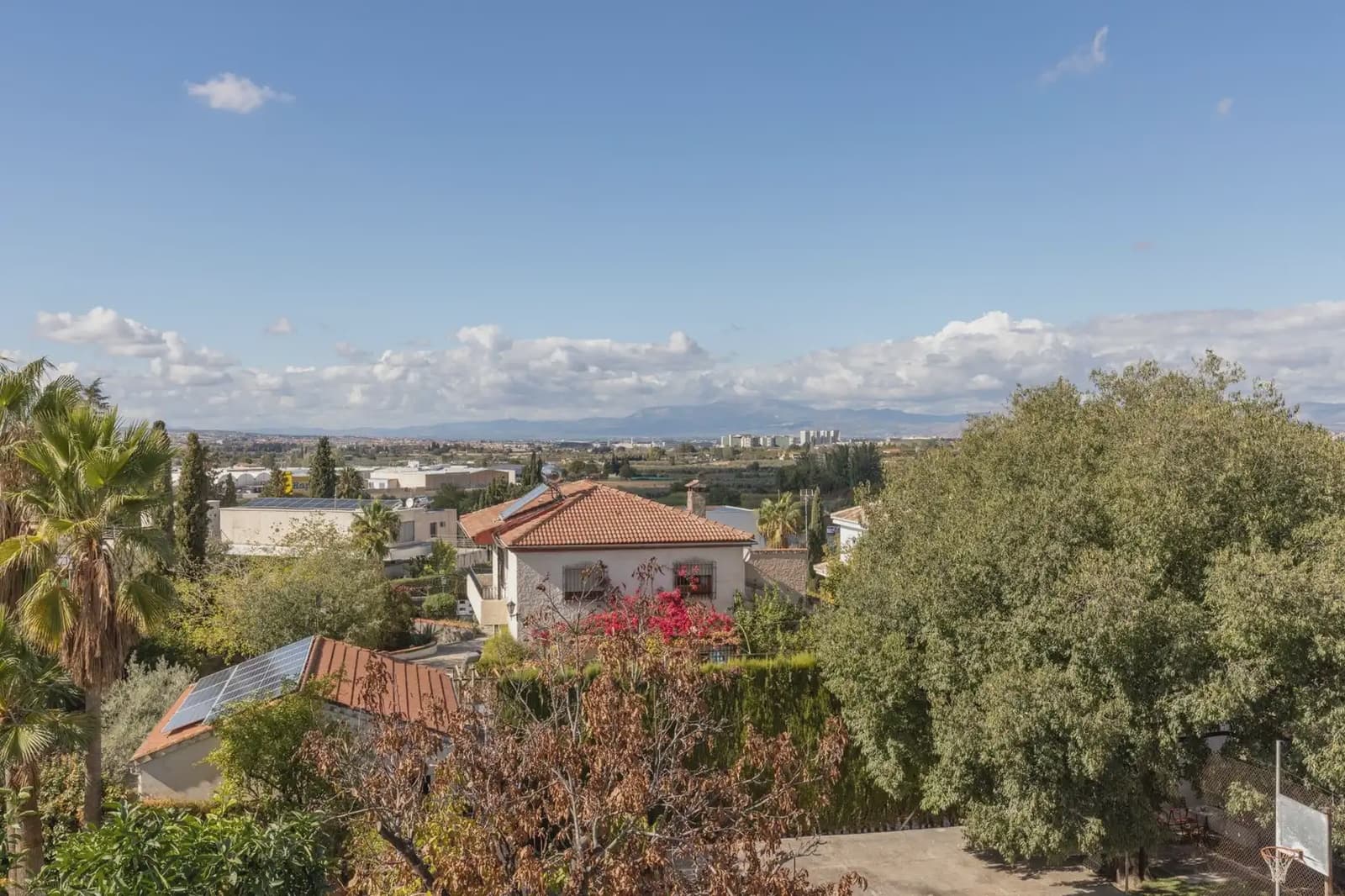 Terraced Villa for sale in Cajar with garage - € 329,000 (Ref: 9836892)