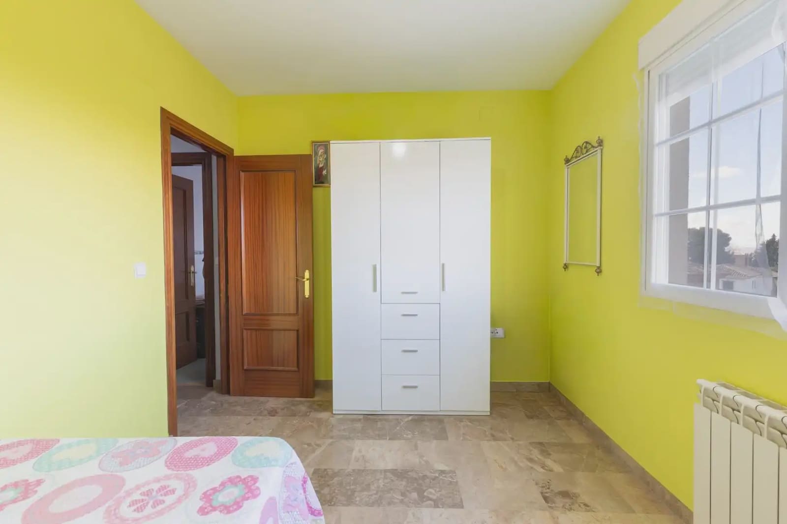 Terraced Villa for sale in Cajar with garage - € 329,000 (Ref: 9836892)