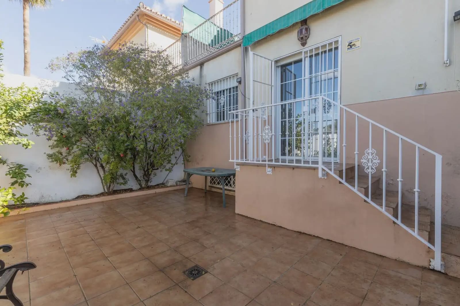Terraced Villa for sale in Cajar with garage - € 329,000 (Ref: 9836892)