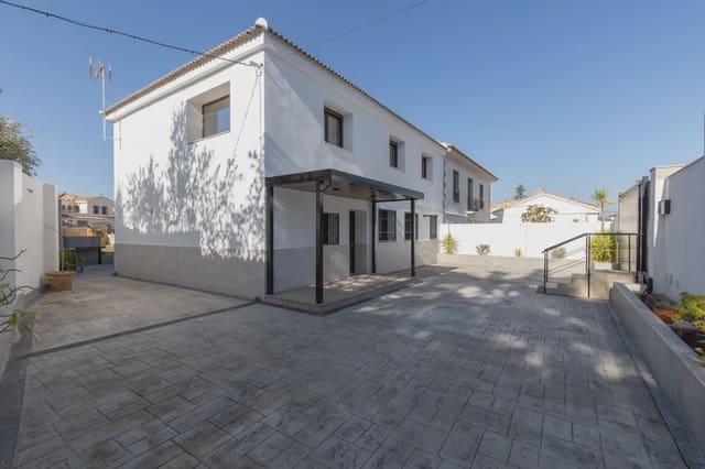 Kjedet enebolig til salgs i La Zubia med garasje - € 420 000 (Ref: 9836893)