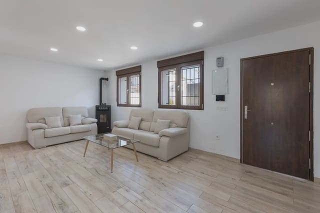 Kjedet enebolig til salgs i La Zubia med garasje - € 420 000 (Ref: 9836893)