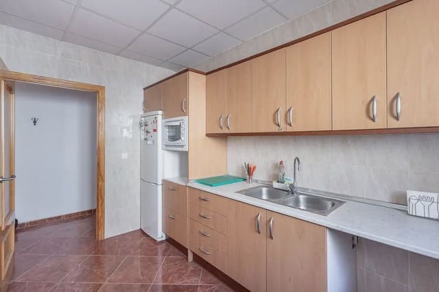 Piso de 2 habitaciones en San Matías - Realejo, Granada ciudad en venta - 299.990 € (Ref: 9836895)