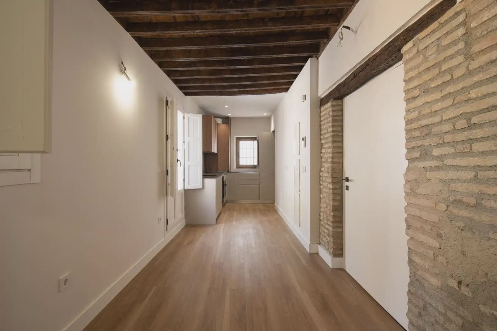 Flat te koop in Granada stad - € 397.000 (Ref: 9836896)