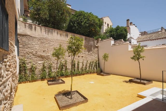Flat te koop in Albaicin, Granada stad - € 397.000 (Ref: 9836896)