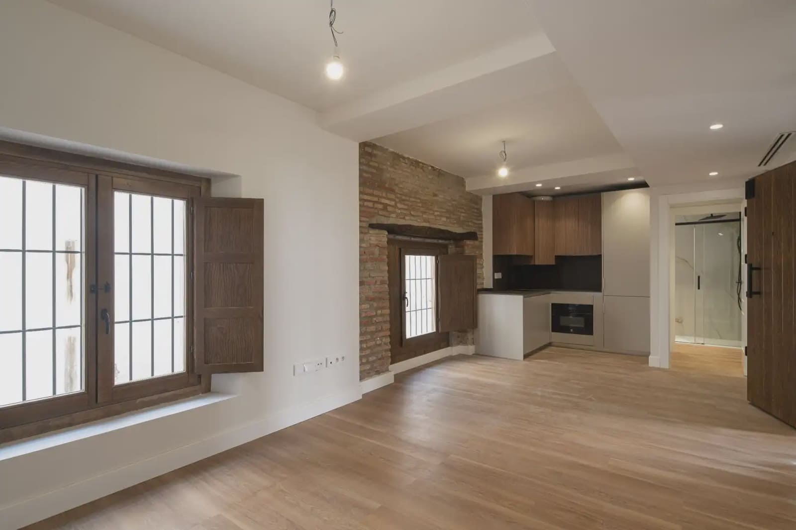 Flat te koop in Granada stad - € 233.000 (Ref: 9836898)