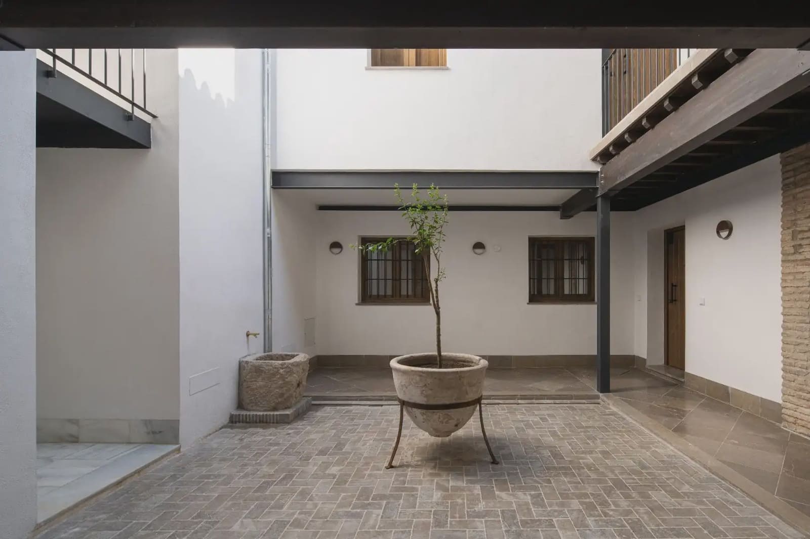 Flat te koop in Granada stad - € 233.000 (Ref: 9836898)