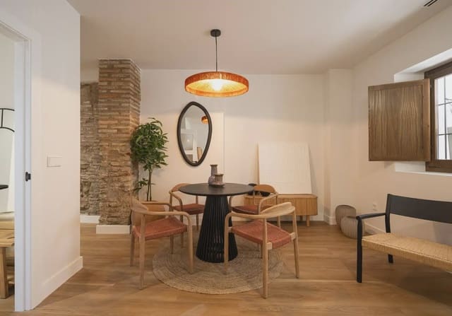 Flat te koop in Albaicin, Granada stad - € 269.000 (Ref: 9836899)