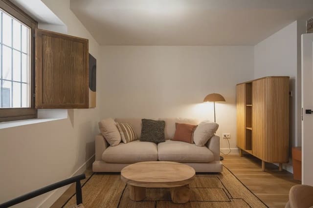 Flat te koop in Albaicin, Granada stad - € 269.000 (Ref: 9836899)