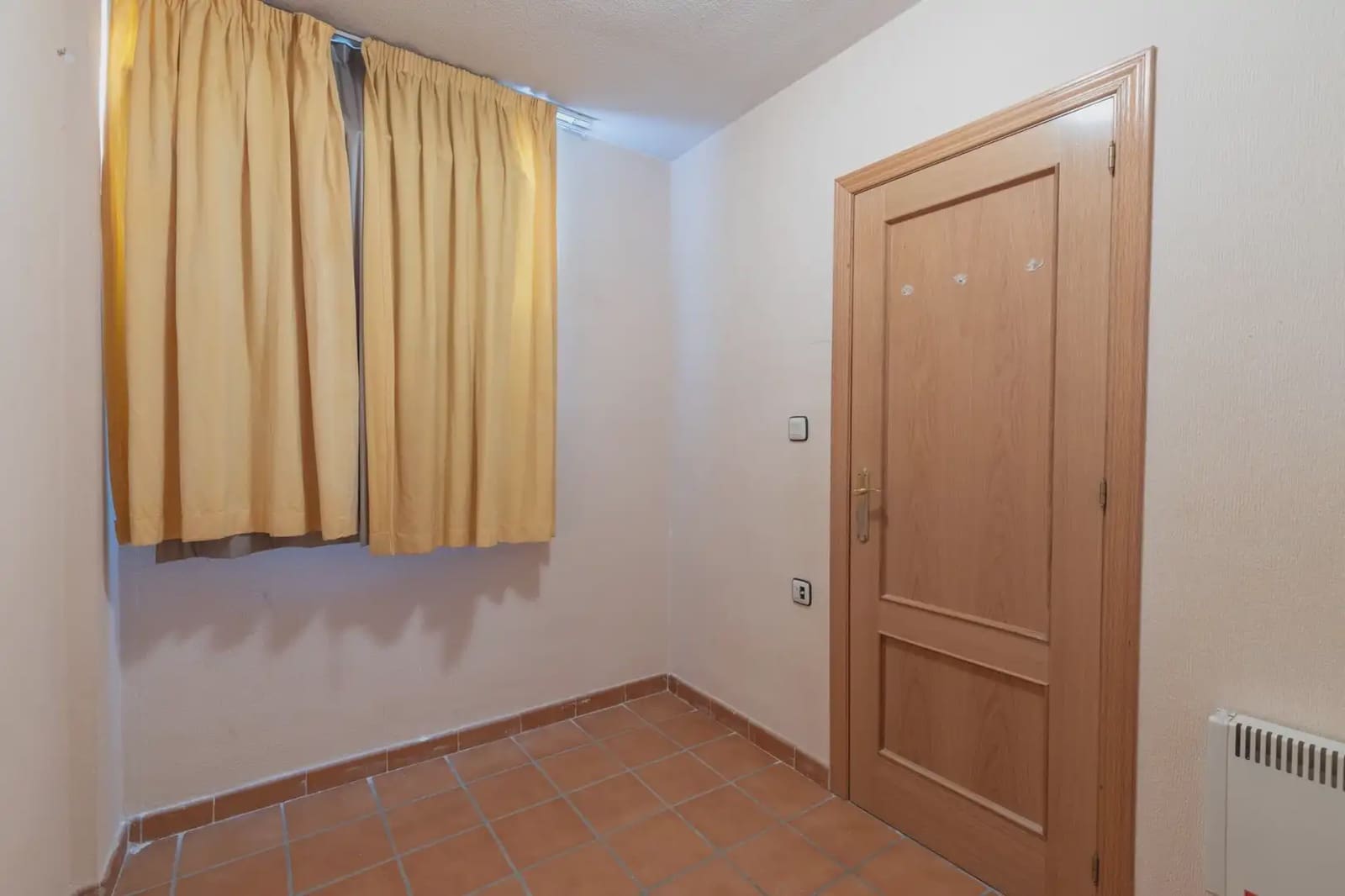 Appartement te koop in Sierra Nevada met garage - € 119.900 (Ref: 9836903)