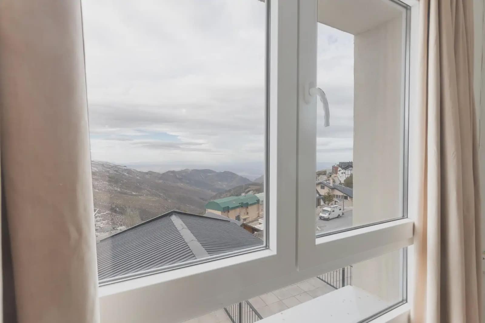 Appartement te koop in Sierra Nevada met garage - € 119.900 (Ref: 9836903)