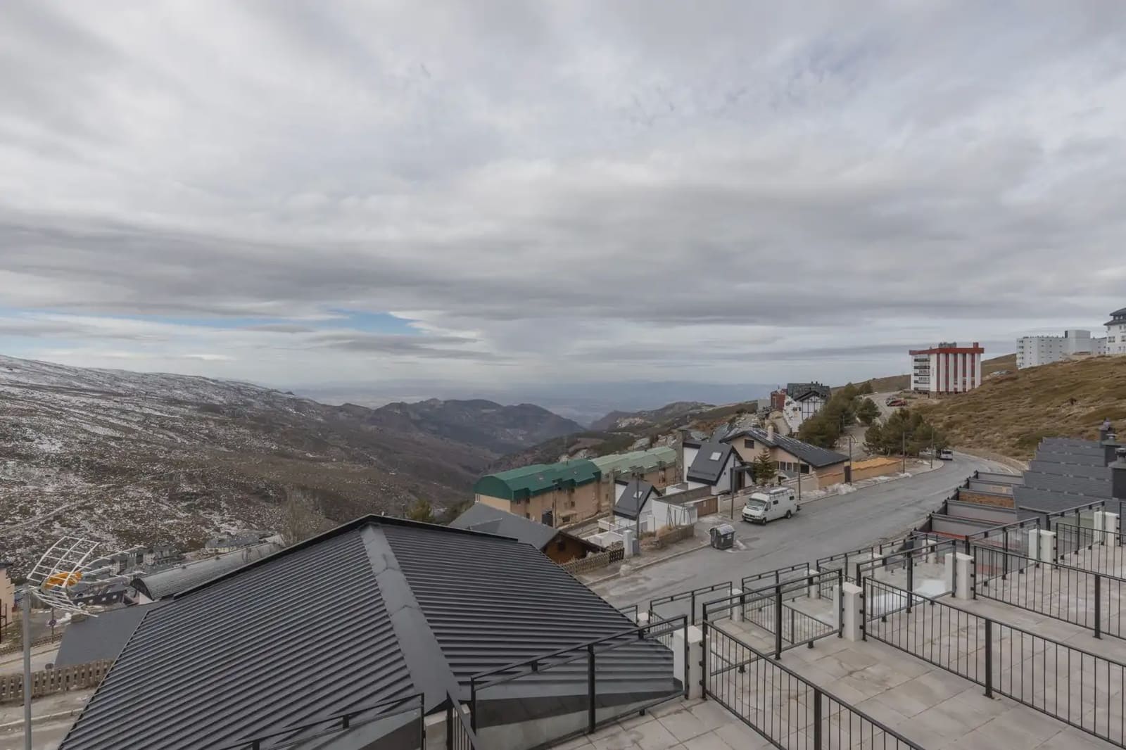 Appartement te koop in Sierra Nevada met garage - € 119.900 (Ref: 9836903)