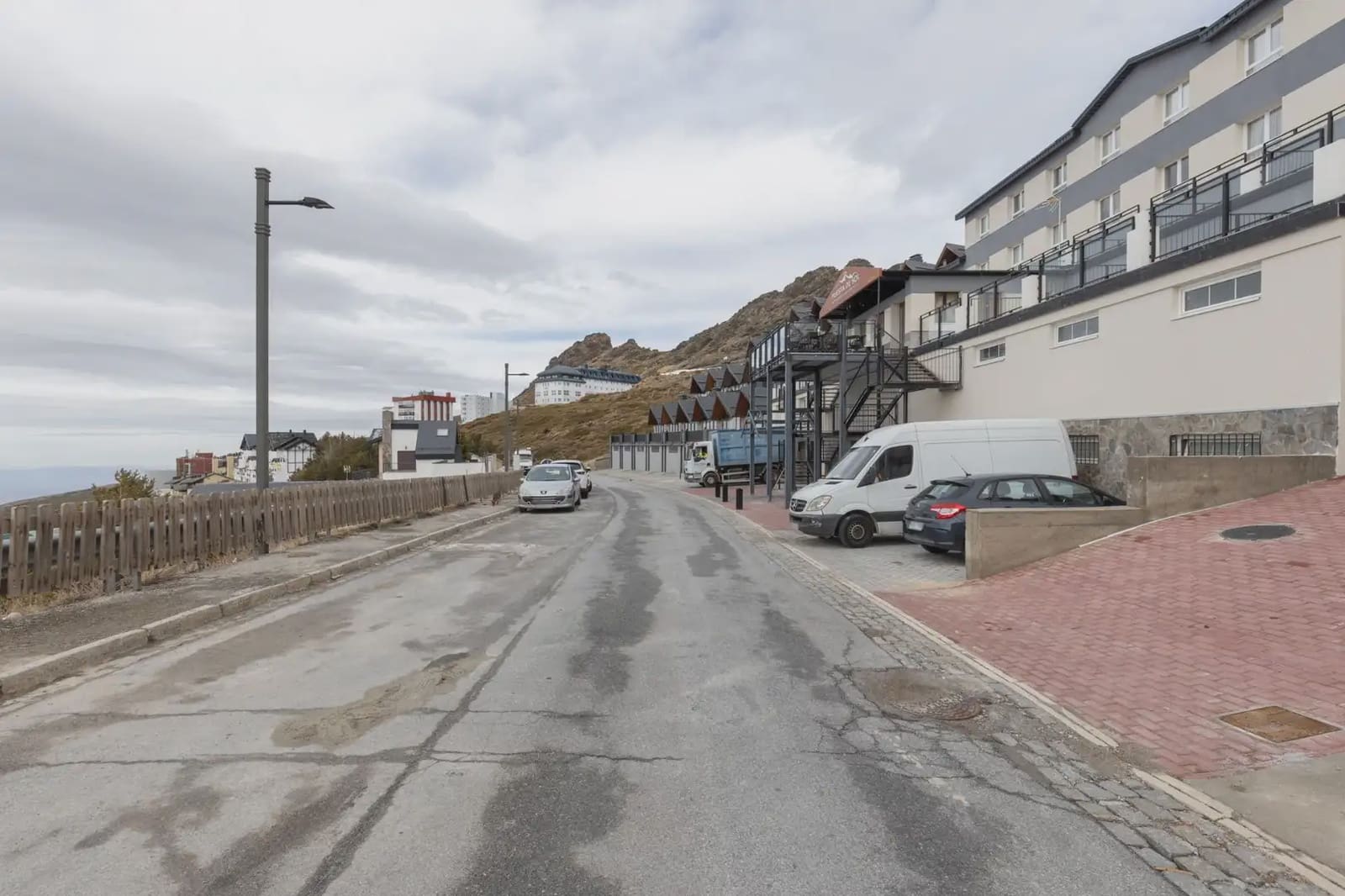 Appartement te koop in Sierra Nevada met garage - € 119.900 (Ref: 9836903)