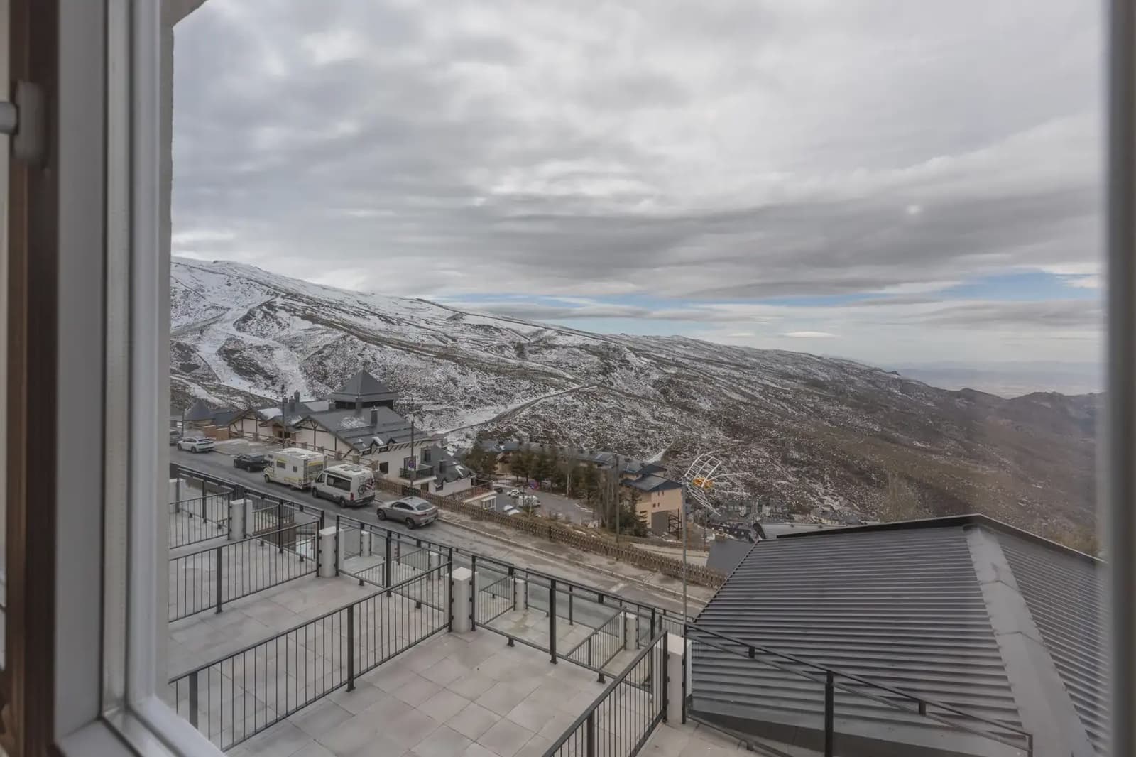 Appartement te koop in Sierra Nevada met garage - € 119.900 (Ref: 9836903)