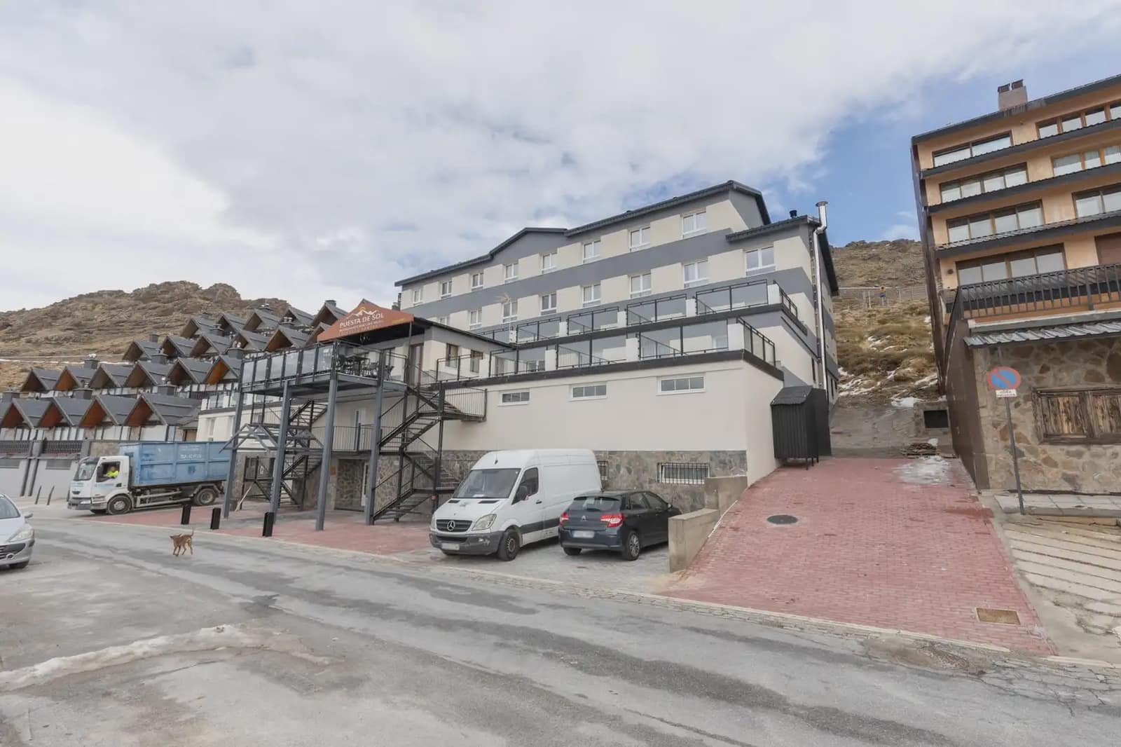 Appartement te koop in Sierra Nevada met garage - € 119.900 (Ref: 9836903)