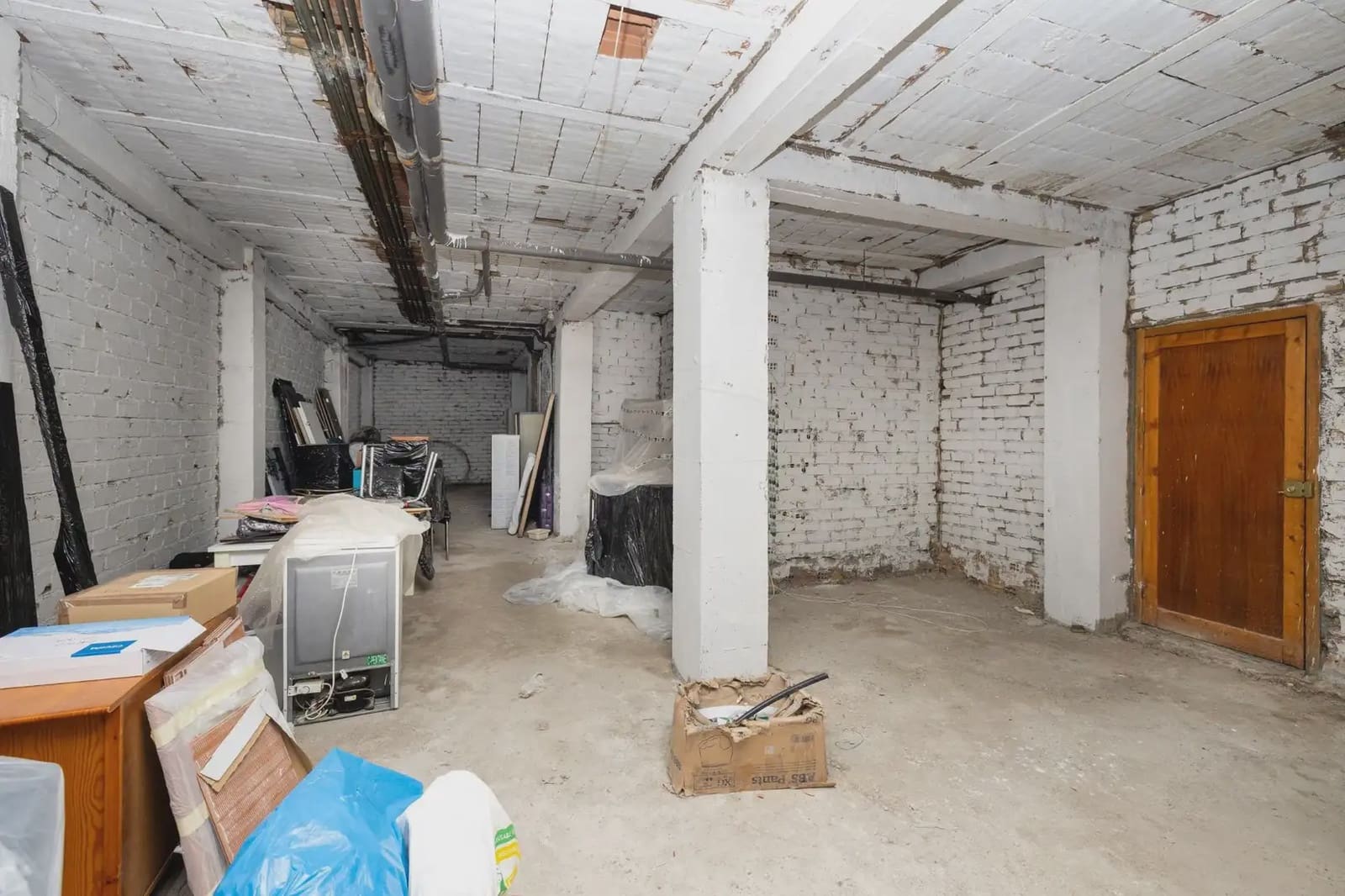 Local Comercial en Granada ciudad en alquiler - 600 € (Ref: 9836904)