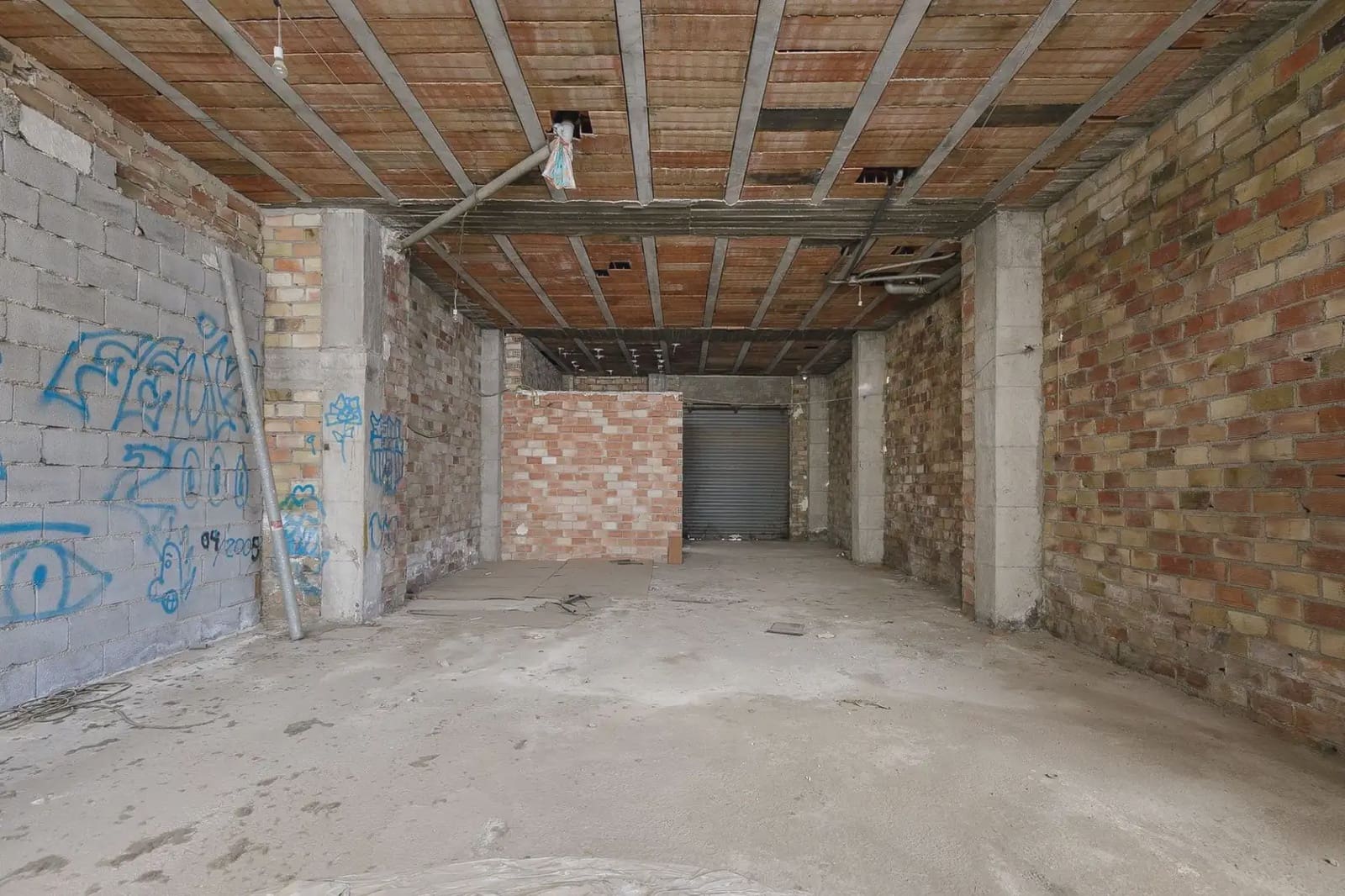 Local Comercial en Albolote en venta - 150.000 € (Ref: 9836905)