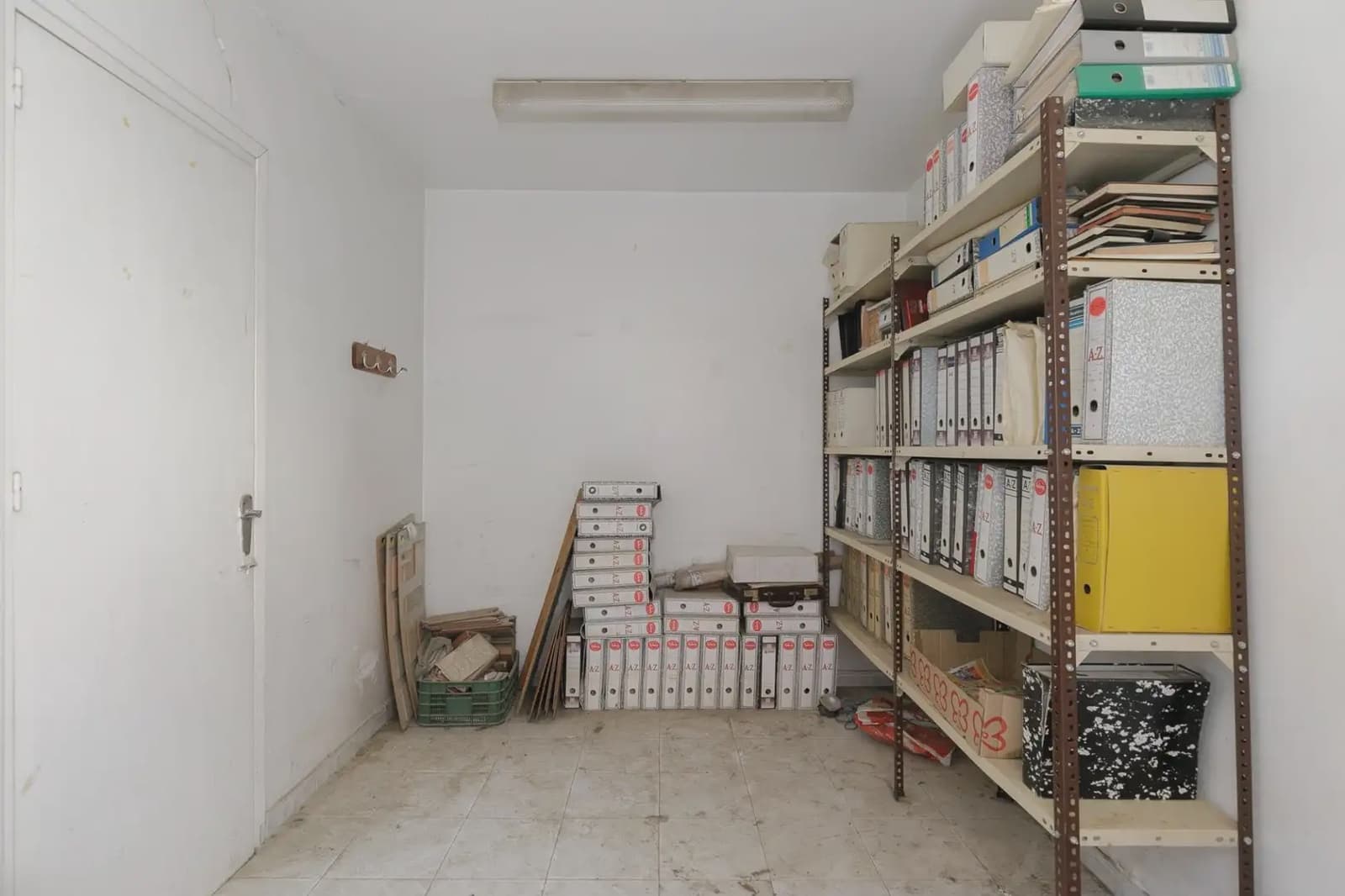 Local Comercial en Albolote en venta - 150.000 € (Ref: 9836905)