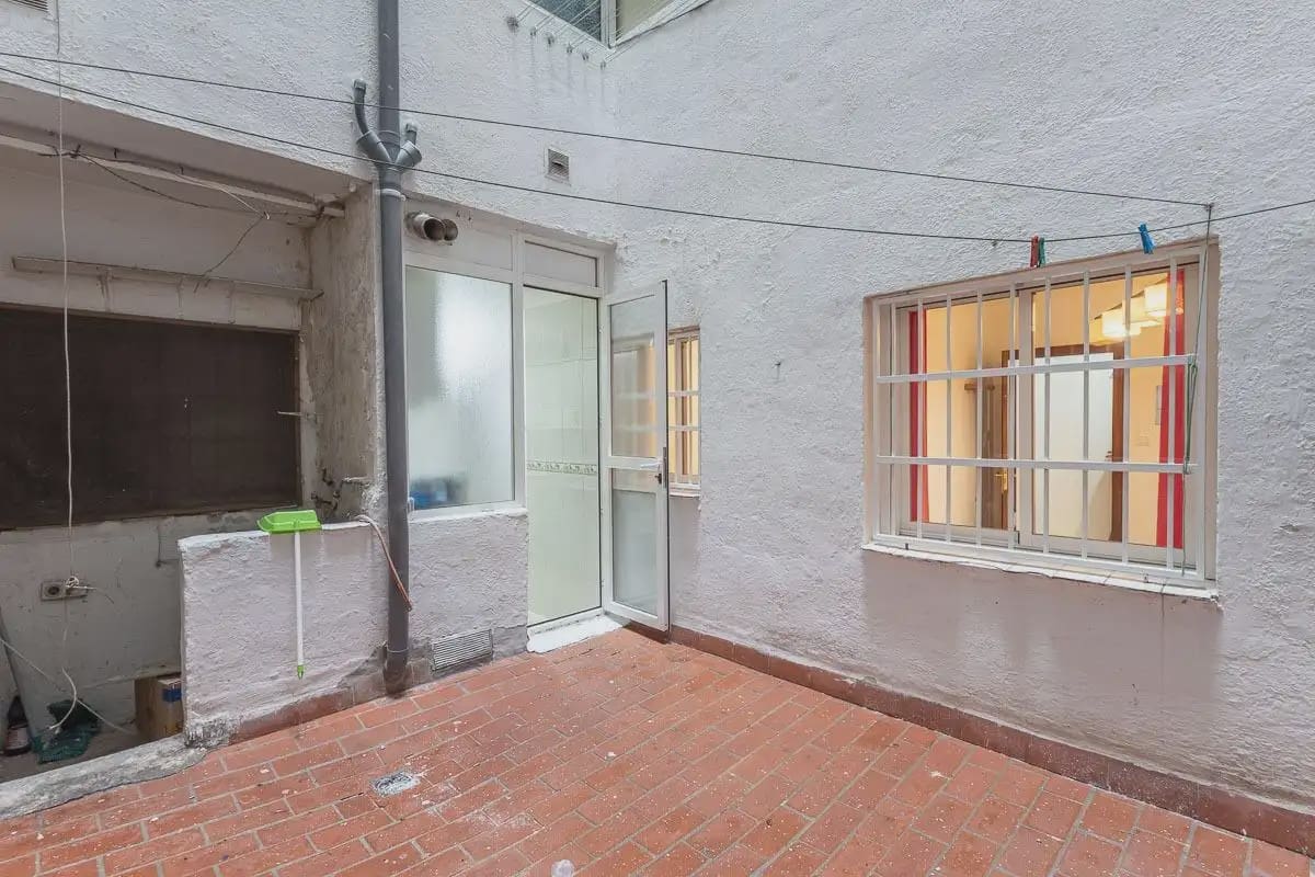 3 slaapkamer Flat te koop in Granada stad - € 230.000 (Ref: 9836906)