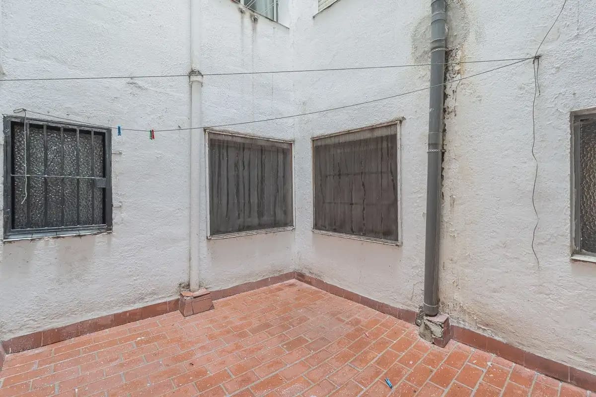 3 slaapkamer Flat te koop in Granada stad - € 230.000 (Ref: 9836906)