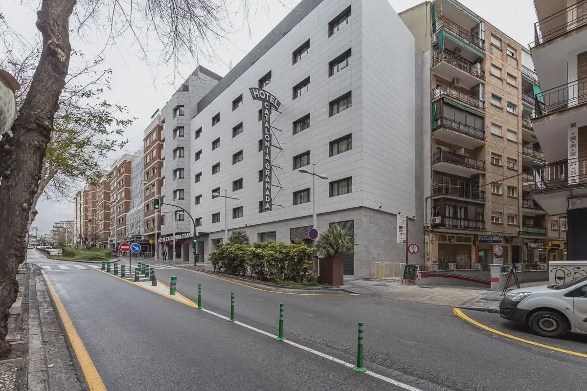 3 slaapkamer Flat te koop in Granada stad - € 230.000 (Ref: 9836906)