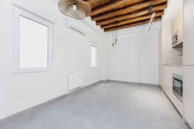 Leilighet til salgs i San Matías - Realejo, Granada by - € 198 500 (Ref: 9836908)