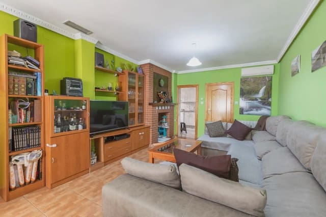 Semi-detached Villa for sale in Armilla with garage - € 225,000 (Ref: 9836909)