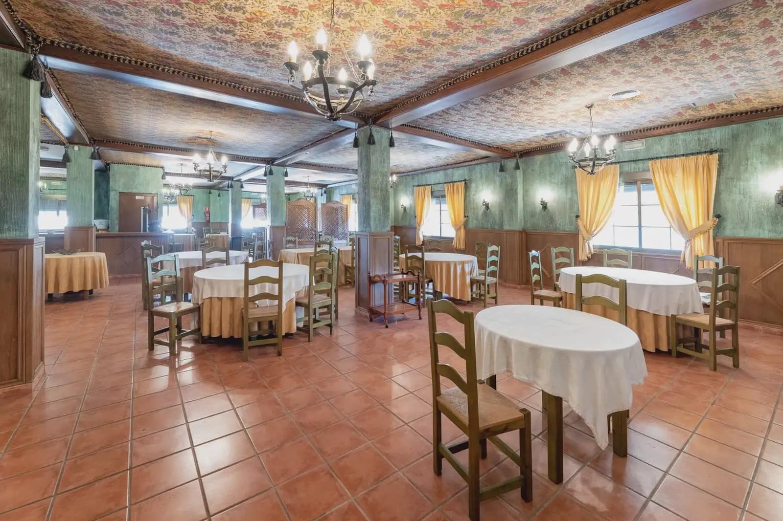 Local Comercial en Albolote en venta - 810.000 € (Ref: 9836910)