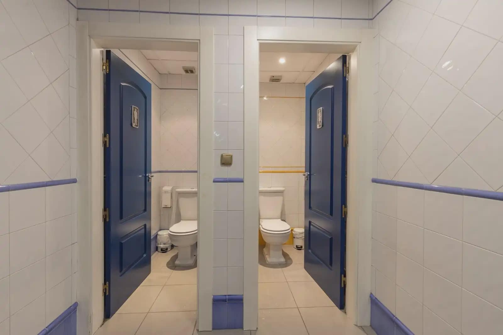 Local Comercial en Santa Fe en venta - 1.800.000 € (Ref: 9836911)