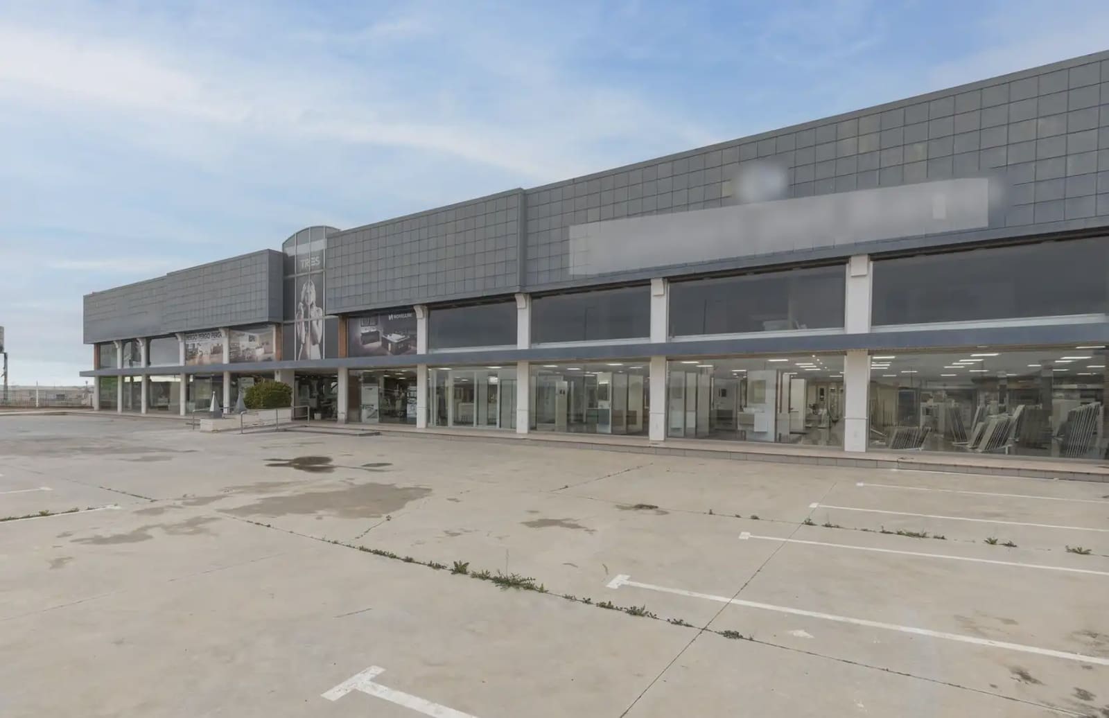 Local Comercial en Santa Fe en venta - 1.800.000 € (Ref: 9836911)