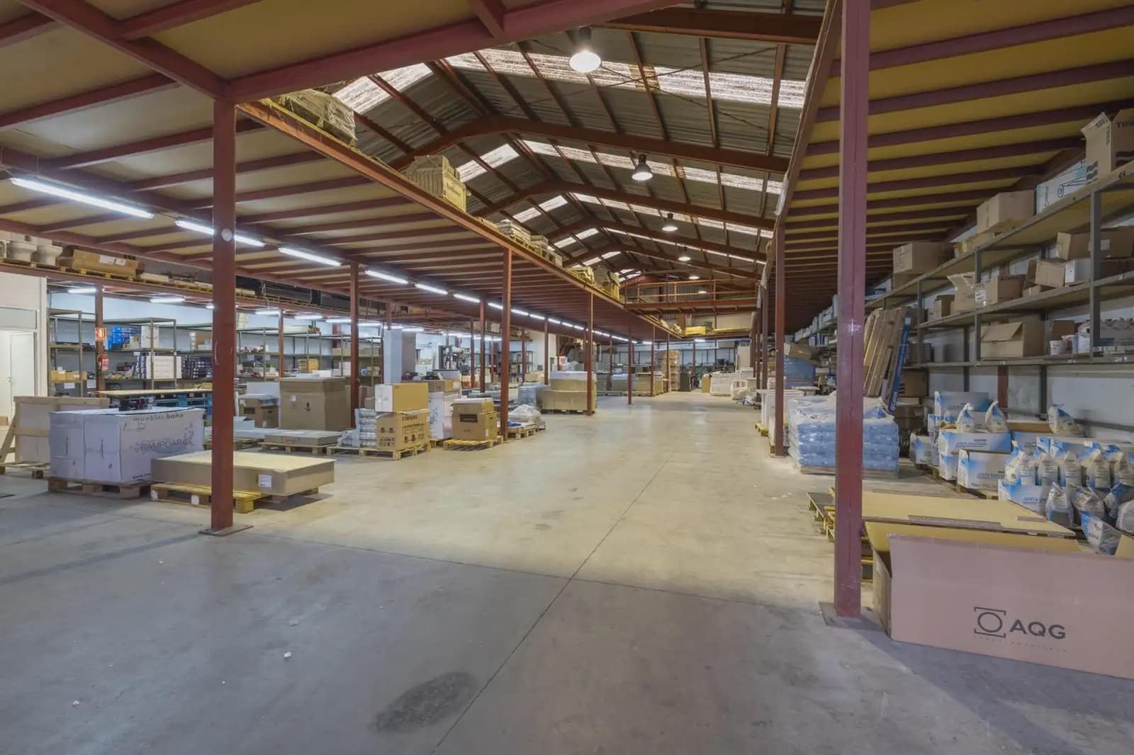 Local Comercial en Santa Fe en venta - 1.800.000 € (Ref: 9836911)