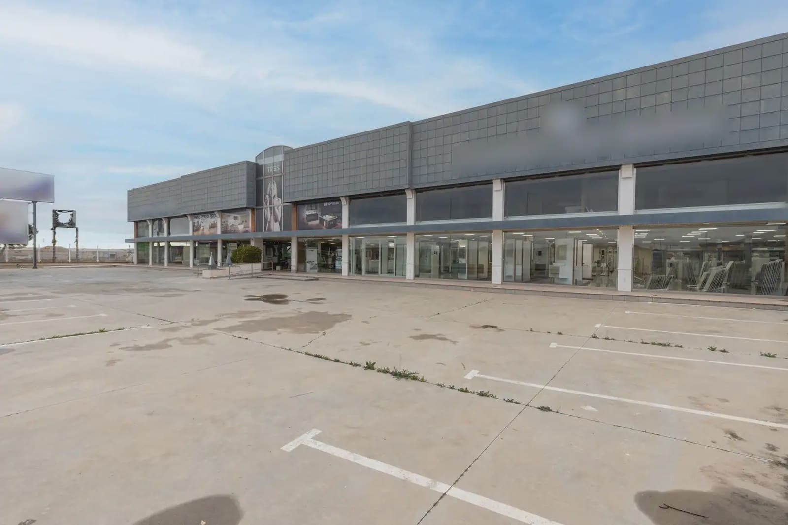 Local Comercial en Santa Fe en venta - 1.800.000 € (Ref: 9836911)