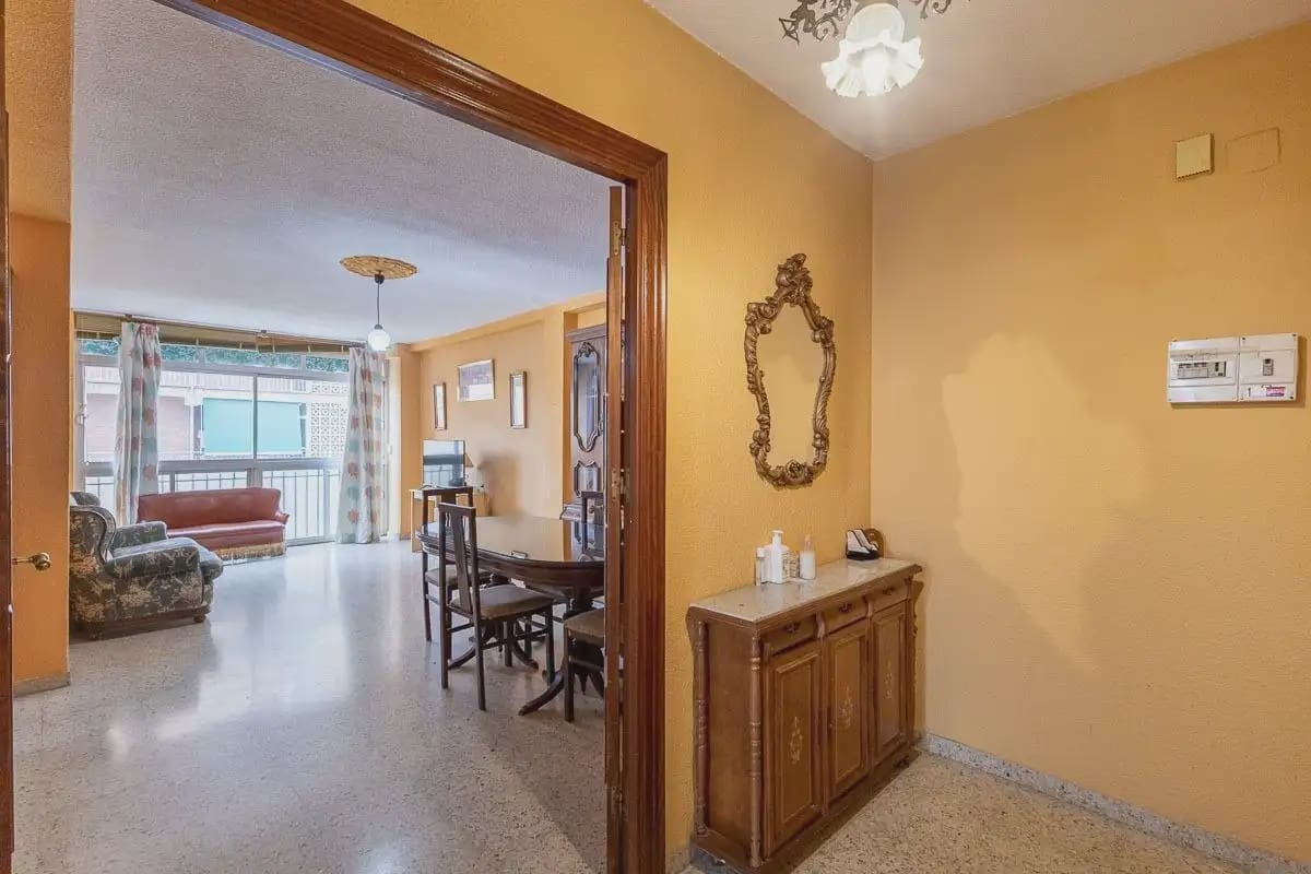 3 soverom Leilighet til salgs i Granada by - € 167 000 (Ref: 9836912)