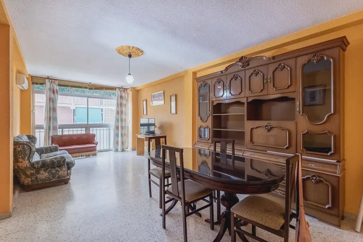 3 soverom Leilighet til salgs i Granada by - € 167 000 (Ref: 9836912)