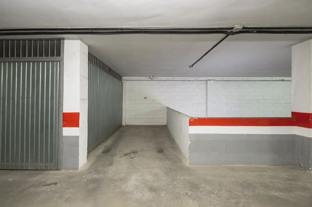 Garaż na sprzedaż w Angustias - Chana - Encina, Miasto Grenada - 18 000 € (Ref: 9836913)