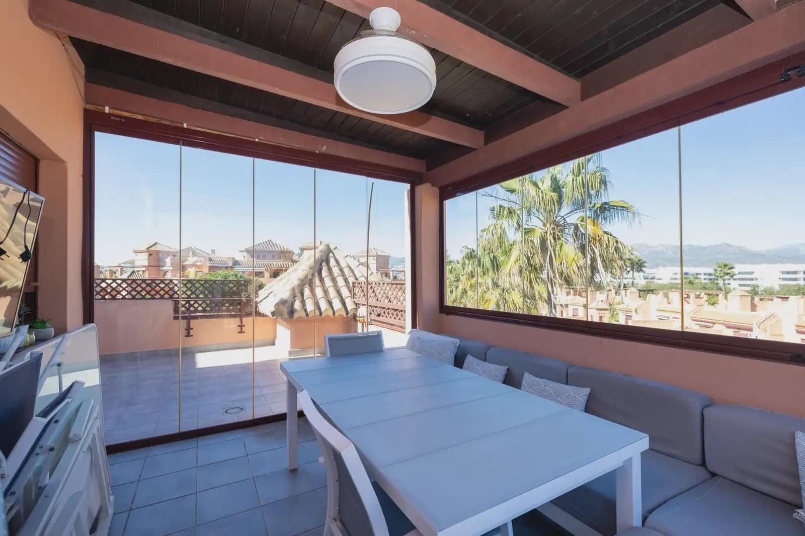 Penthouse te koop in Motril met zwembad garage - € 540.000 (Ref: 9836914)