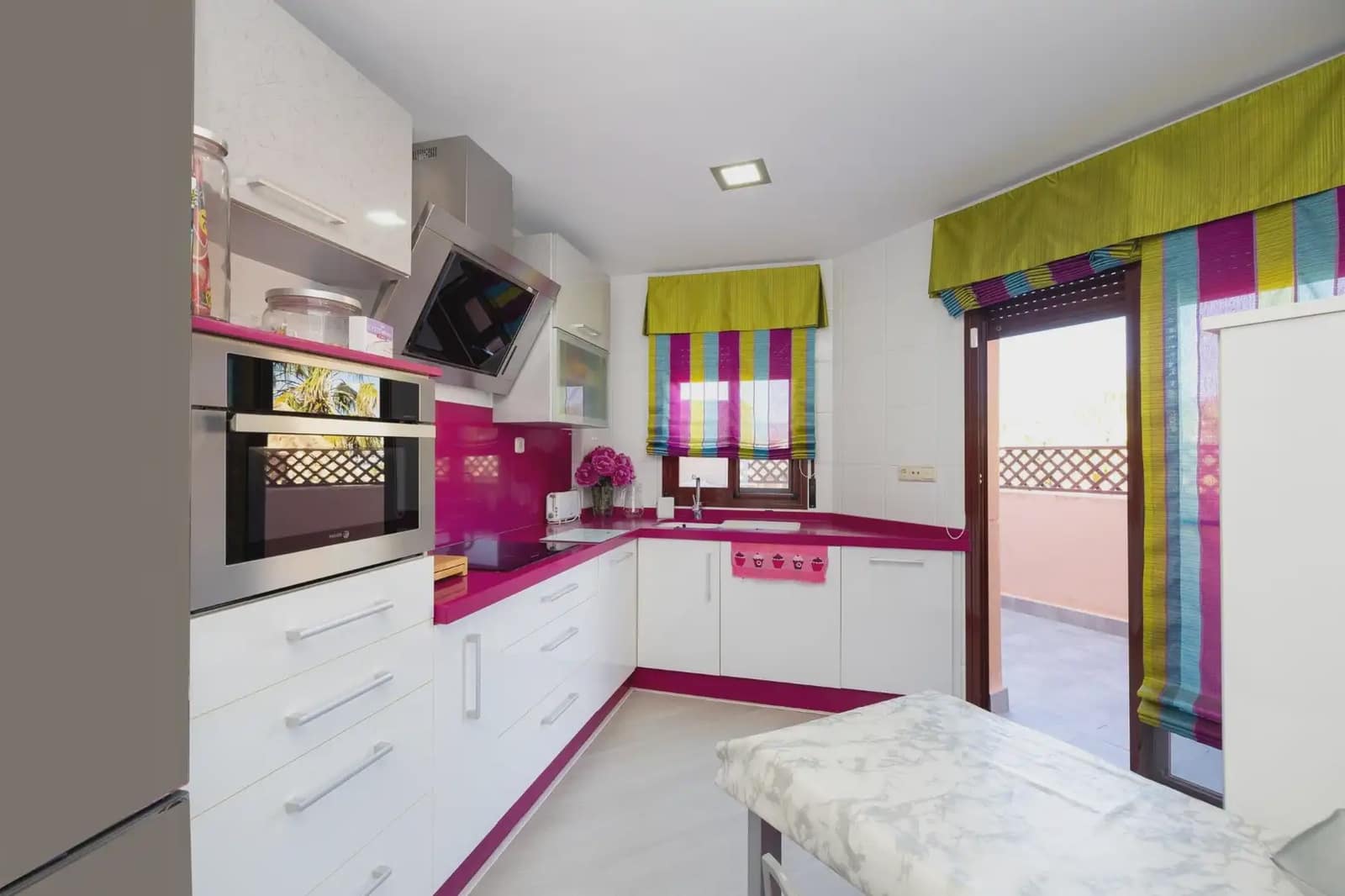 Penthouse te koop in Motril met zwembad garage - € 540.000 (Ref: 9836914)