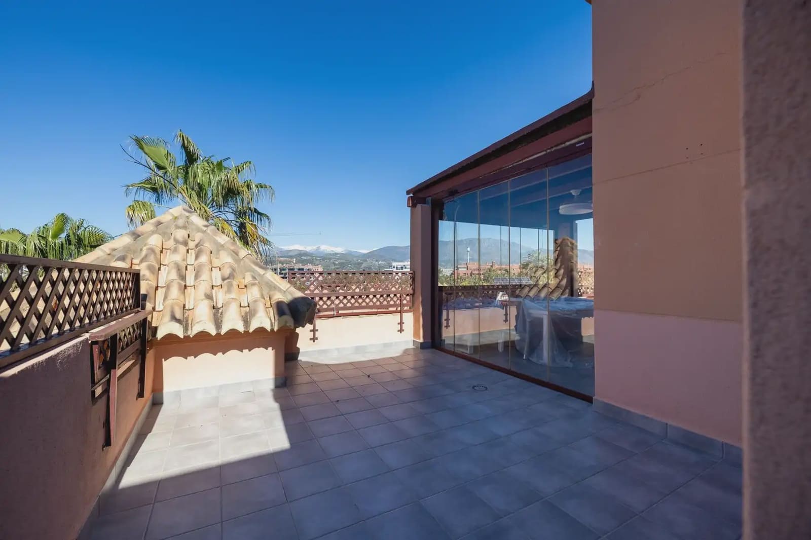 Penthouse te koop in Motril met zwembad garage - € 540.000 (Ref: 9836914)