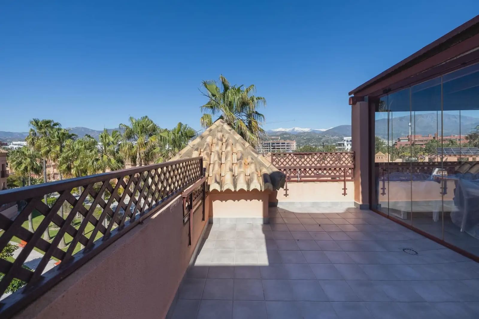 Penthouse te koop in Motril met zwembad garage - € 540.000 (Ref: 9836914)