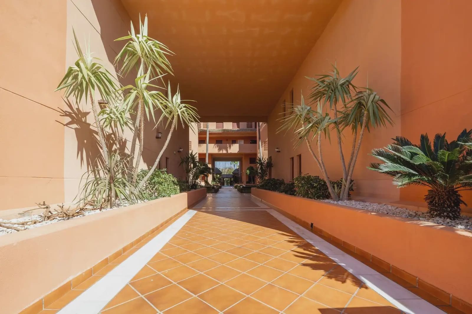 Penthouse te koop in Motril met zwembad garage - € 540.000 (Ref: 9836914)